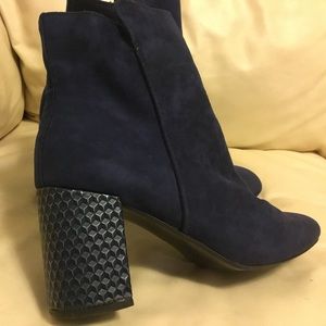 DOLCE Mojo Moxy Blue Suede Boots Size 9.5M
